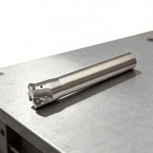 Versatile Forming Tap Tool for CNC Thread Forming and Professional Metal Machining